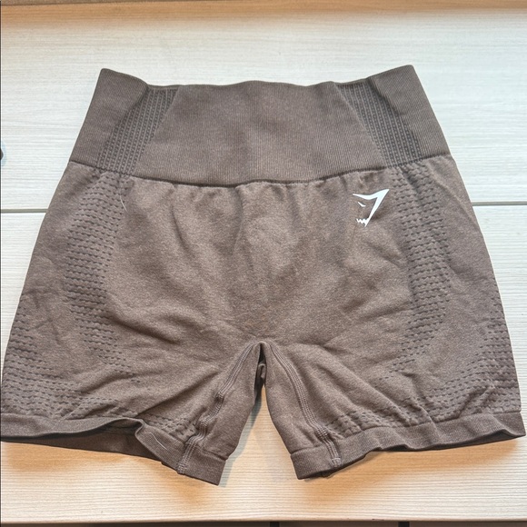 Gymshark Brown Activewear Set - Picture 3 of 11